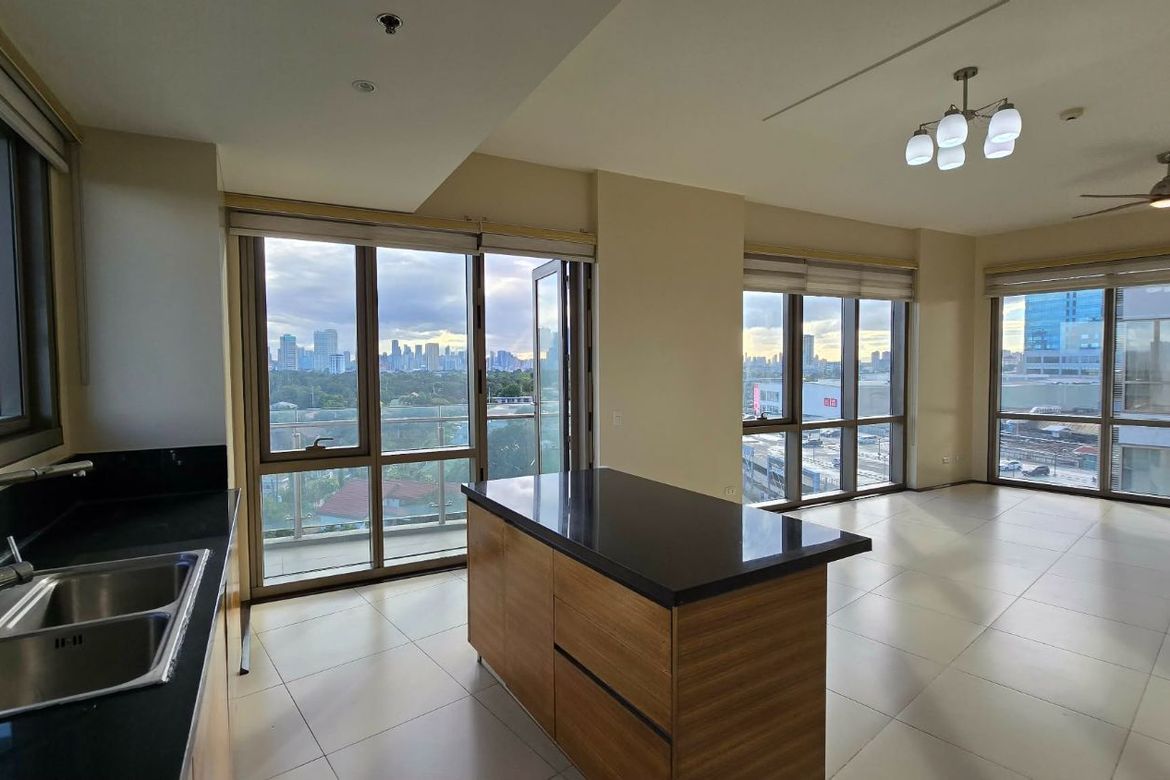 2 Bedroom Condo for Sale in Greenhills, San Juan, Metro Manila near MRT-3 Santolan