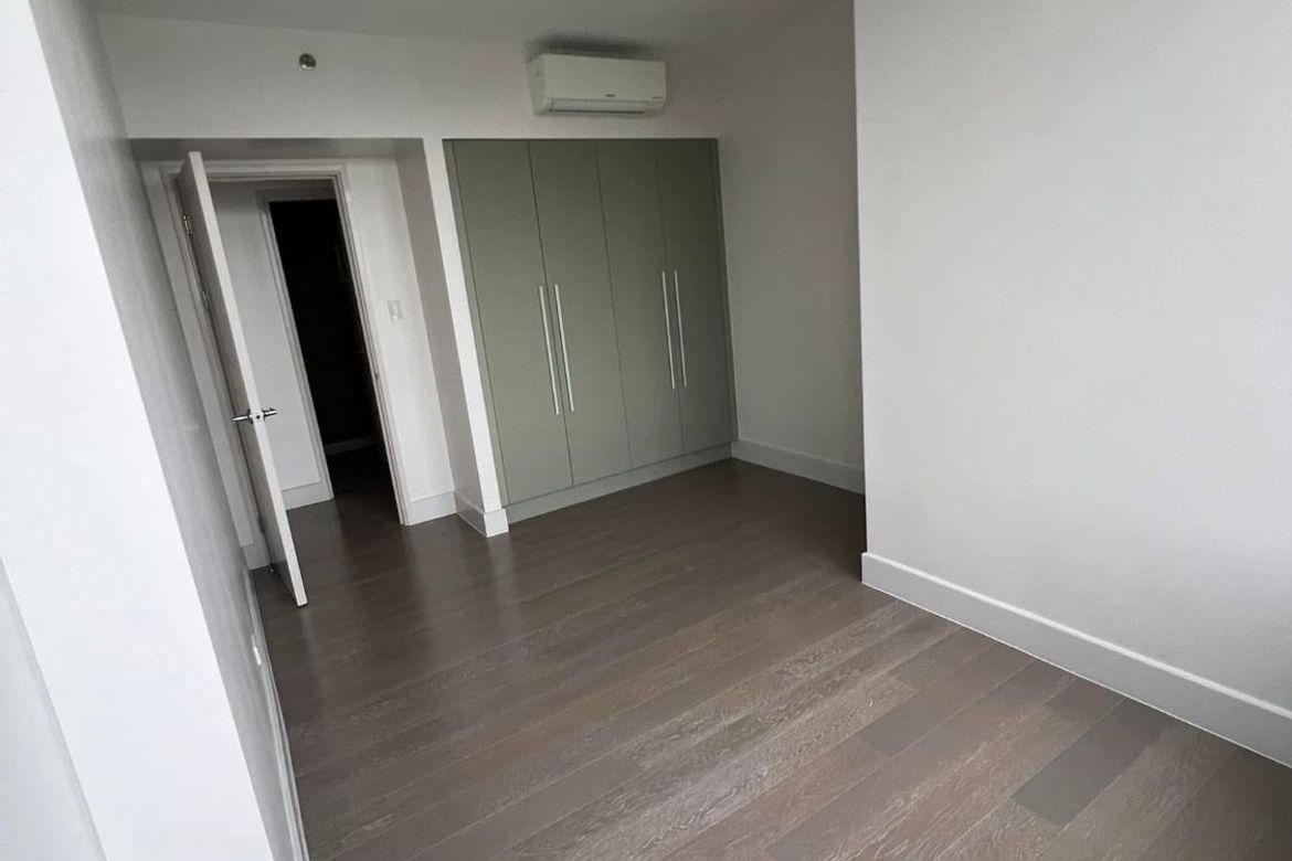 2 Bedroom Condo for Sale in Guadalupe Viejo, Makati City near MRT-3 Guadalupe – photo 5