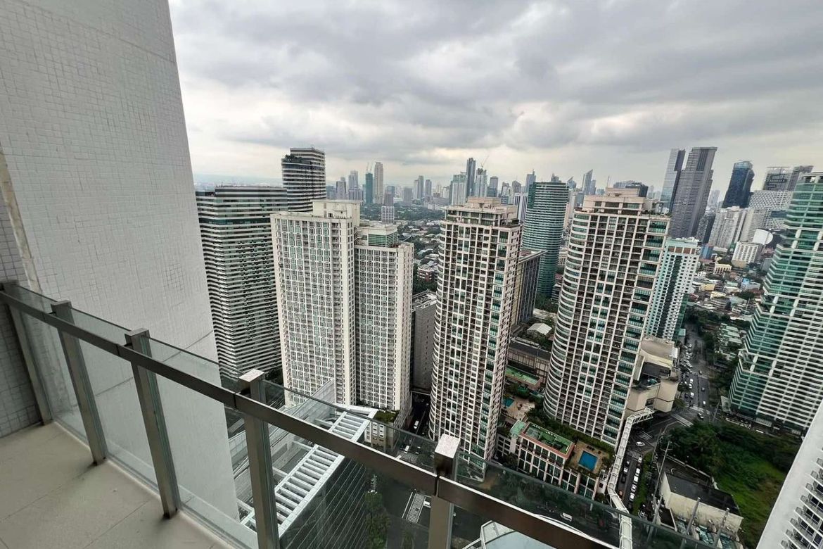2 Bedroom Condo for Sale in Guadalupe Viejo, Makati City near MRT-3 Guadalupe – photo 9