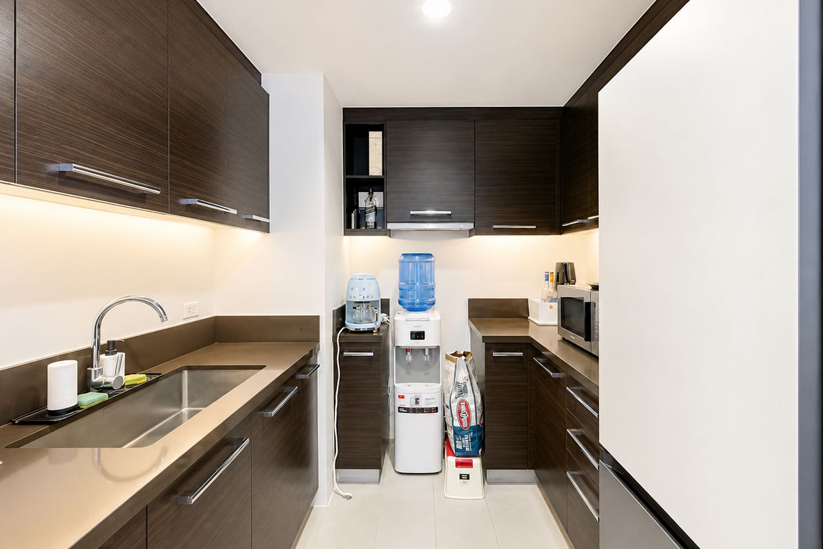 2 Bedroom Condo for Sale in Guadalupe Viejo, Makati City near MRT-3 Guadalupe – photo 12