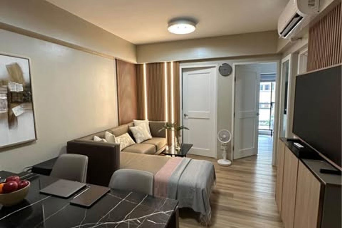 2 Bedroom Condo for Sale in Highway Hills, Mandaluyong, Metro Manila near MRT-3 Boni – photo 2