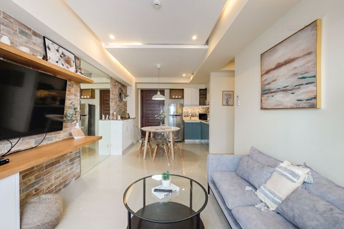 2 Bedroom Condo for Sale in Horizons 101, Cogon Ramos, Cebu City, Cebu