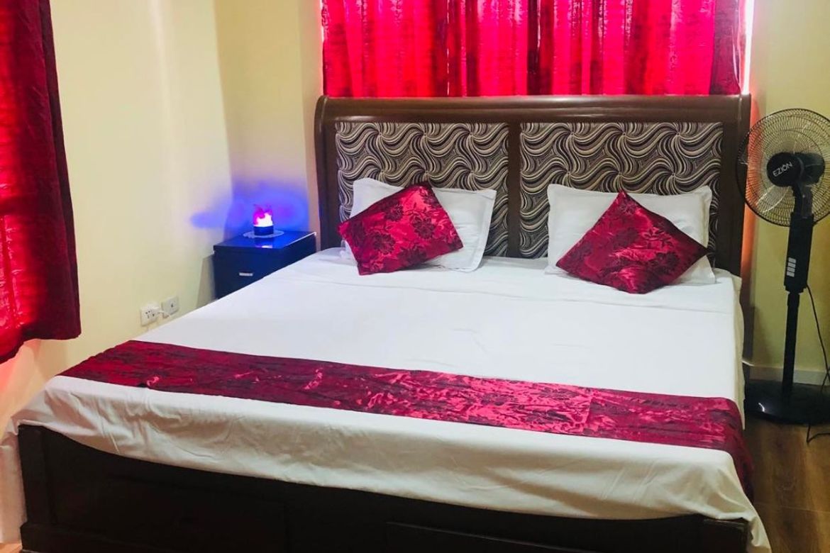 2 Bedroom Condo for Sale in Kaybagal East, Tagaytay, Cavite