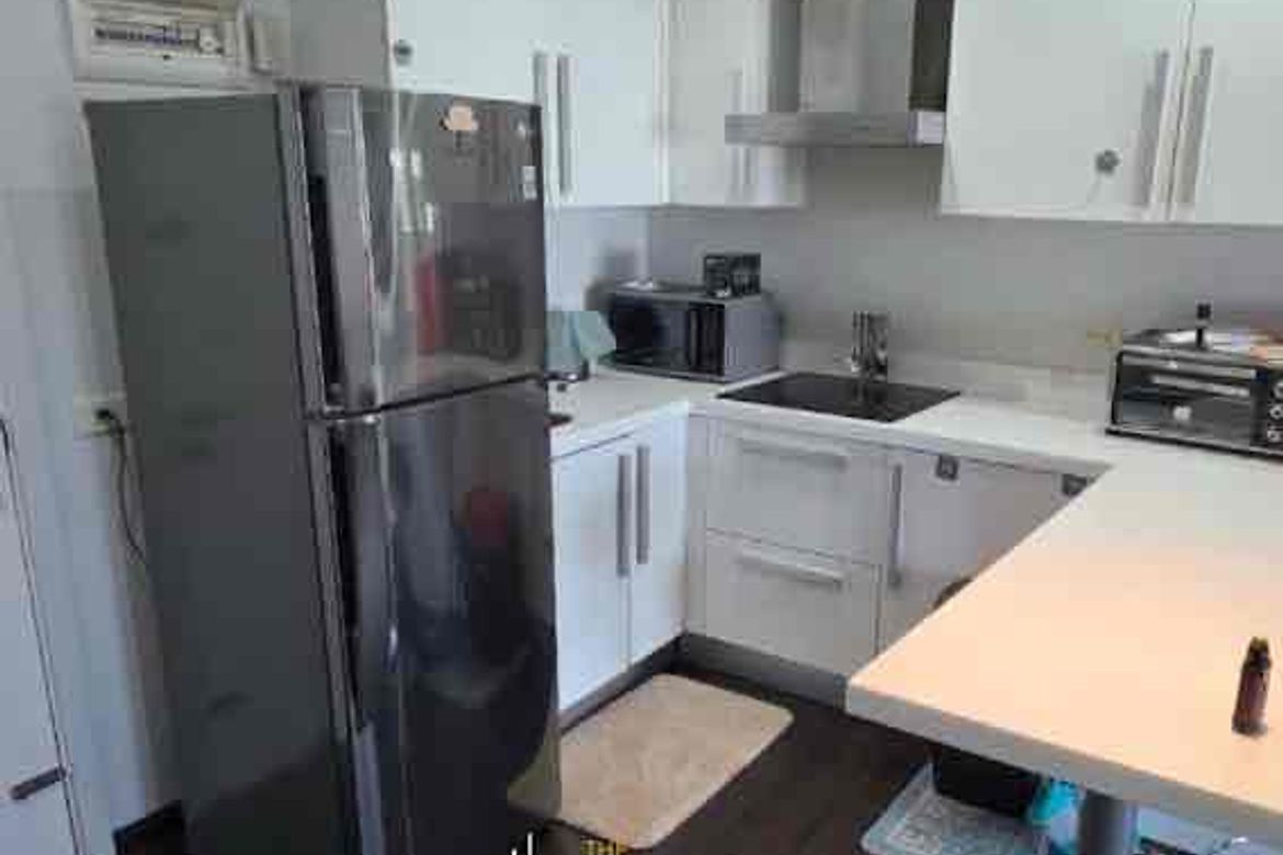 2 Bedroom Condo for Sale in Knightsbridge Residences, Poblacion, Makati City – photo 7