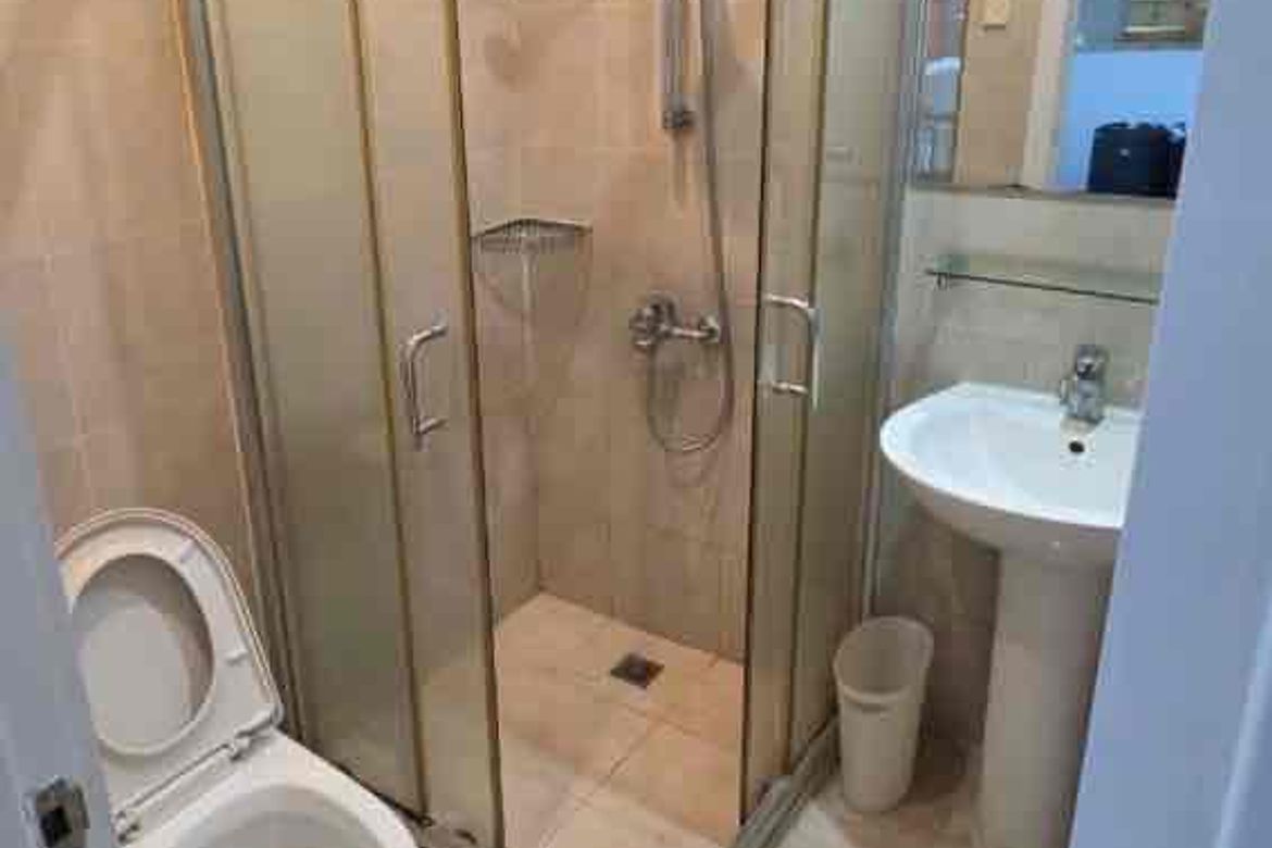 2 Bedroom Condo for Sale in Knightsbridge Residences, Poblacion, Makati City – photo 9