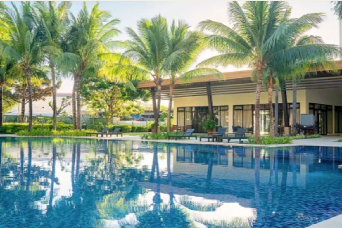 2 Bedroom Condo for Sale in Landco Towers at East Bay Residences, Sucat, Muntinlupa, Metro Manila