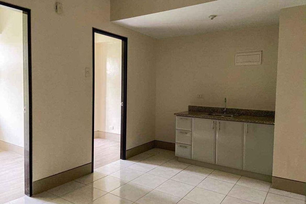 2 Bedroom Condo for Sale in Little Baguio Terraces, Ermitaño, San Juan, Metro Manila near LRT-2 J. Ruiz – photo 5
