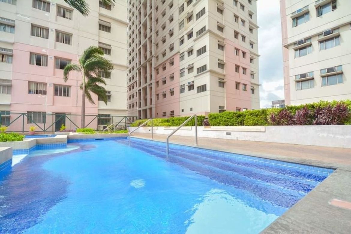 2 Bedroom Condo for Sale in Little Baguio Terraces, Ermitaño, San Juan, Metro Manila near LRT-2 J. Ruiz – photo 2