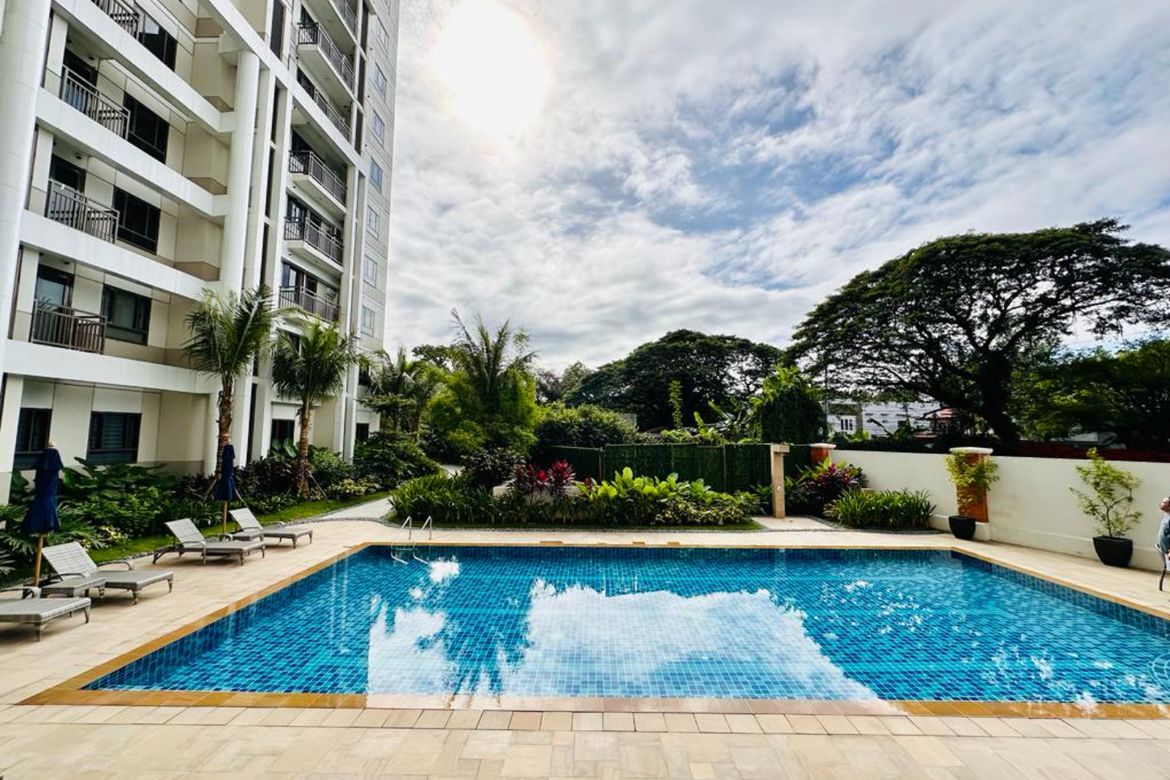 2 Bedroom Condo for Sale in Loyola Heights, Quezon City, Metro Manila near LRT-2 Katipunan – photo 2