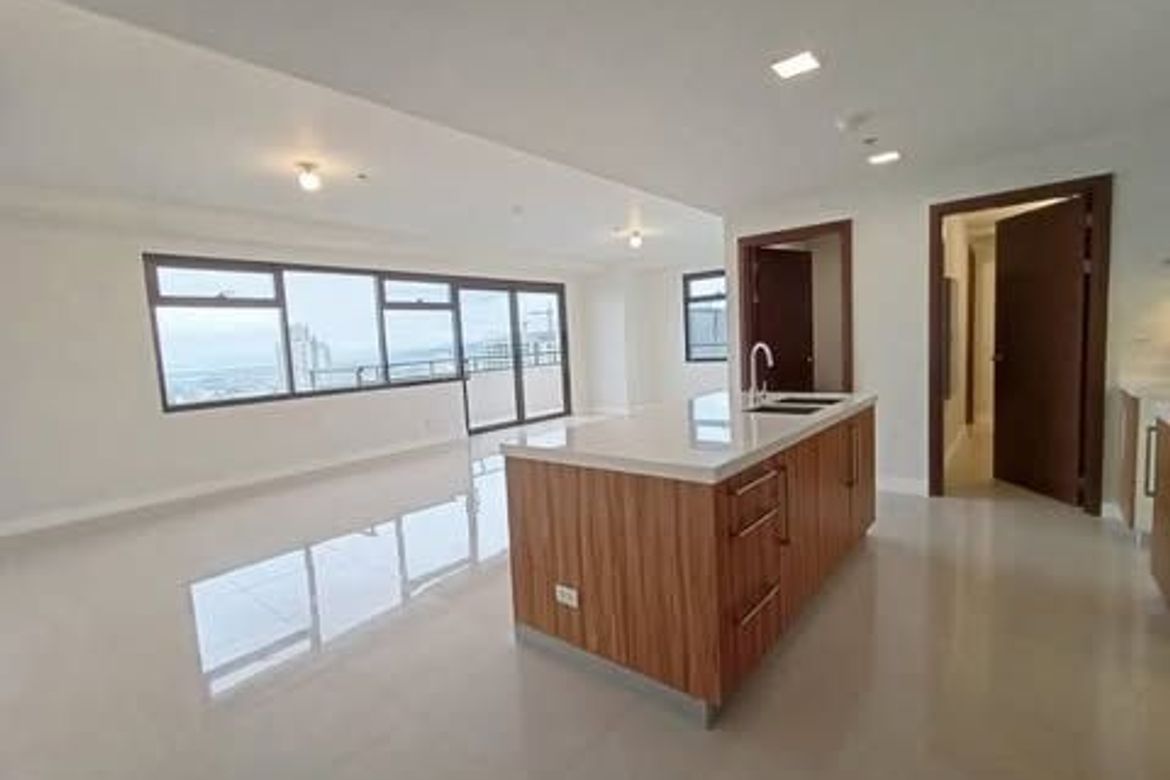 2 Bedroom Condo for Sale in Luz, Cebu City, Cebu