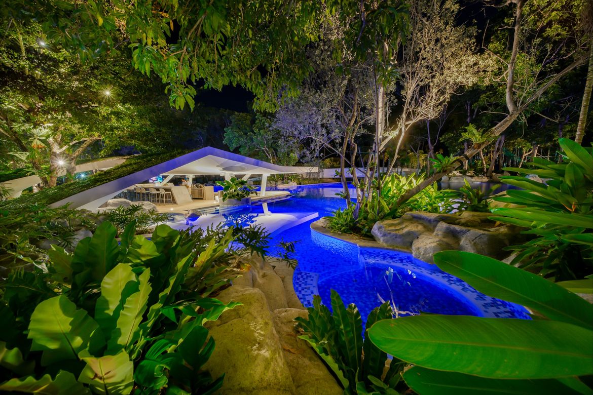 2 Bedroom Condo for Sale in Mactan, Lapu-Lapu, Cebu – photo 8