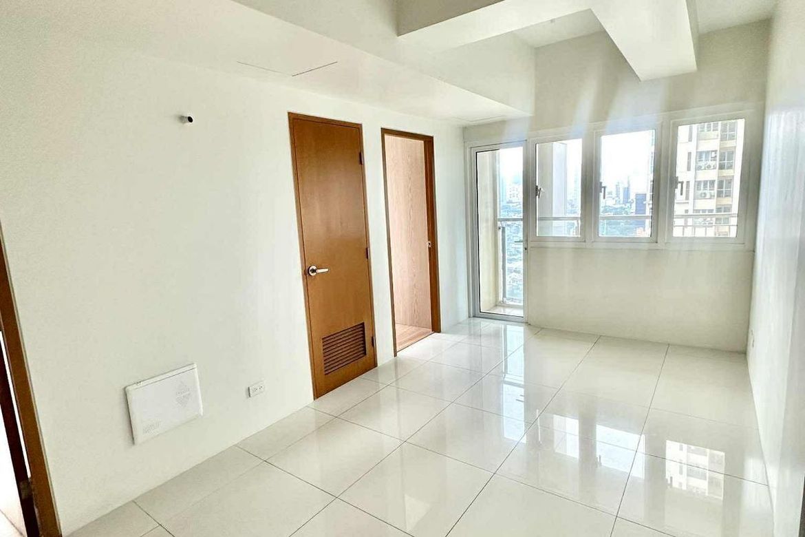 2 Bedroom Condo for Sale in Madison Park West, BGC, Taguig – photo 6