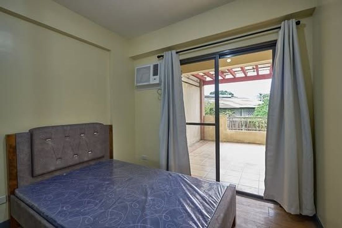 2 Bedroom Condo for Sale in Magnolia Place, Talipapa, Quezon City, Metro Manila – photo 4