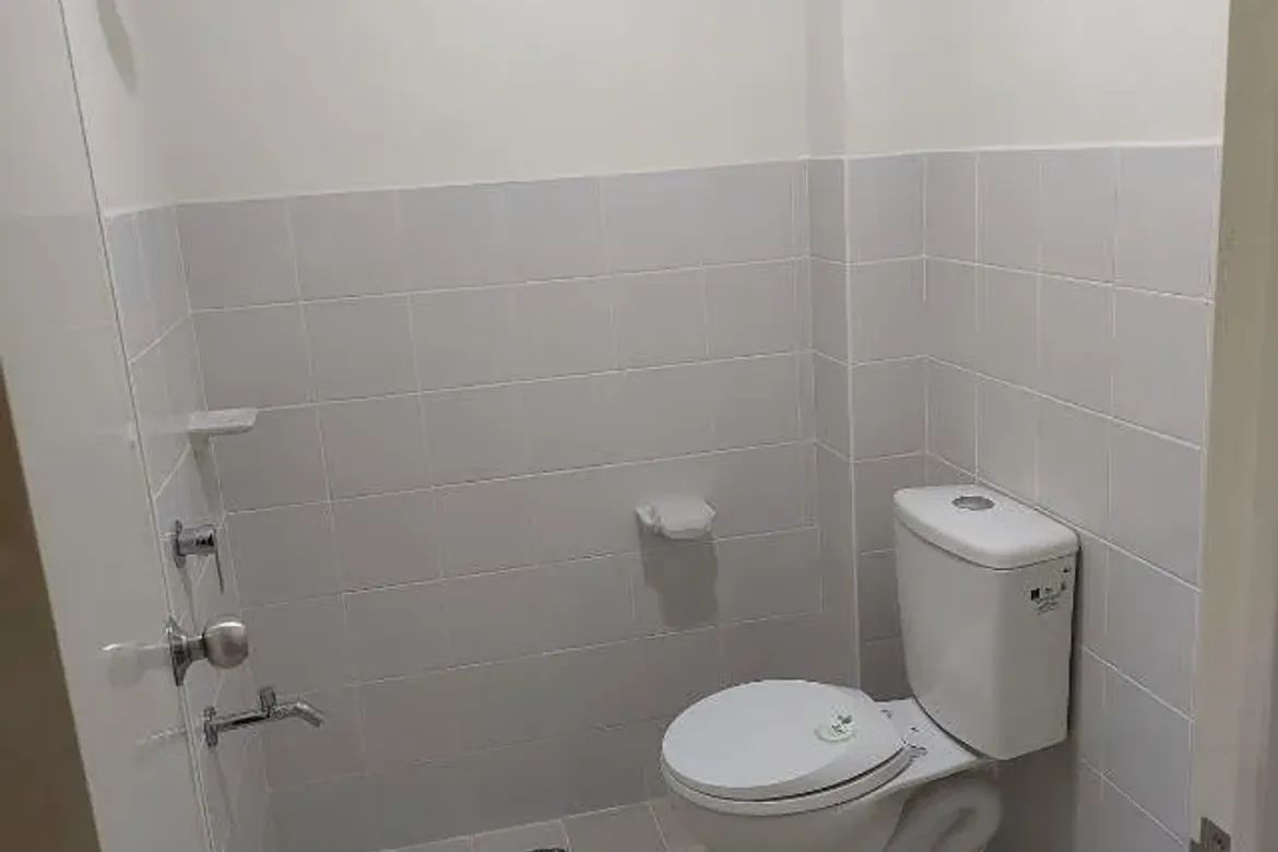 2 Bedroom Condo for Sale in Malate, Manila, Metro Manila near LRT-1 Vito Cruz – photo 6