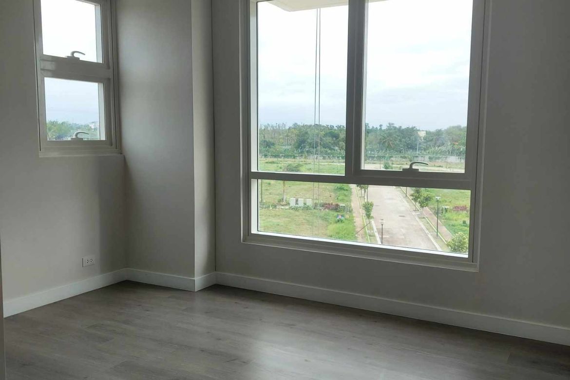 2 Bedroom Condo for Sale in Mandalagan, Bacolod, Negros Occidental – photo 4