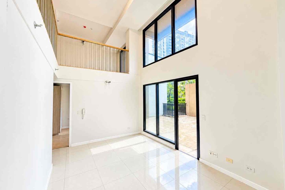 2 Bedroom Condo for Sale in Mandani Bay Suites, Tipolo, Mandaue, Cebu