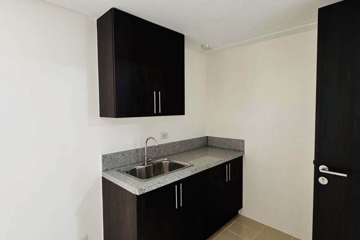 2 Bedroom Condo for Sale in Mango Tree Residences, Pasadeña, San Juan, Metro Manila near LRT-2 Gilmore – photo 5