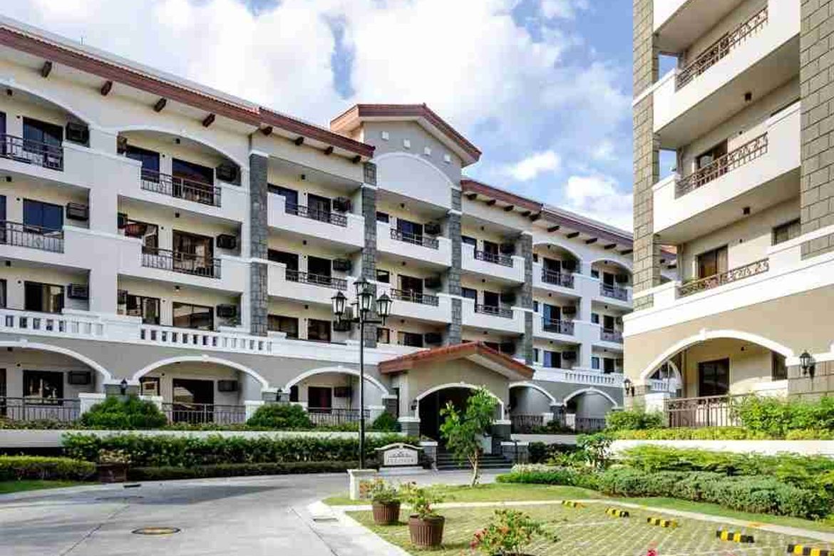 2 Bedroom Condo for Sale in Maricielo Villas, Pulang Lupa Uno, Las Piñas, Metro Manila
