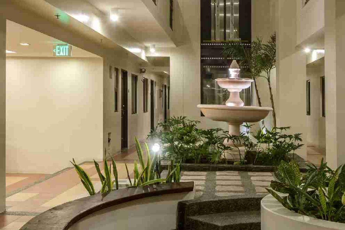 2 Bedroom Condo for Sale in Maricielo Villas, Pulang Lupa Uno, Las Piñas, Metro Manila – photo 2