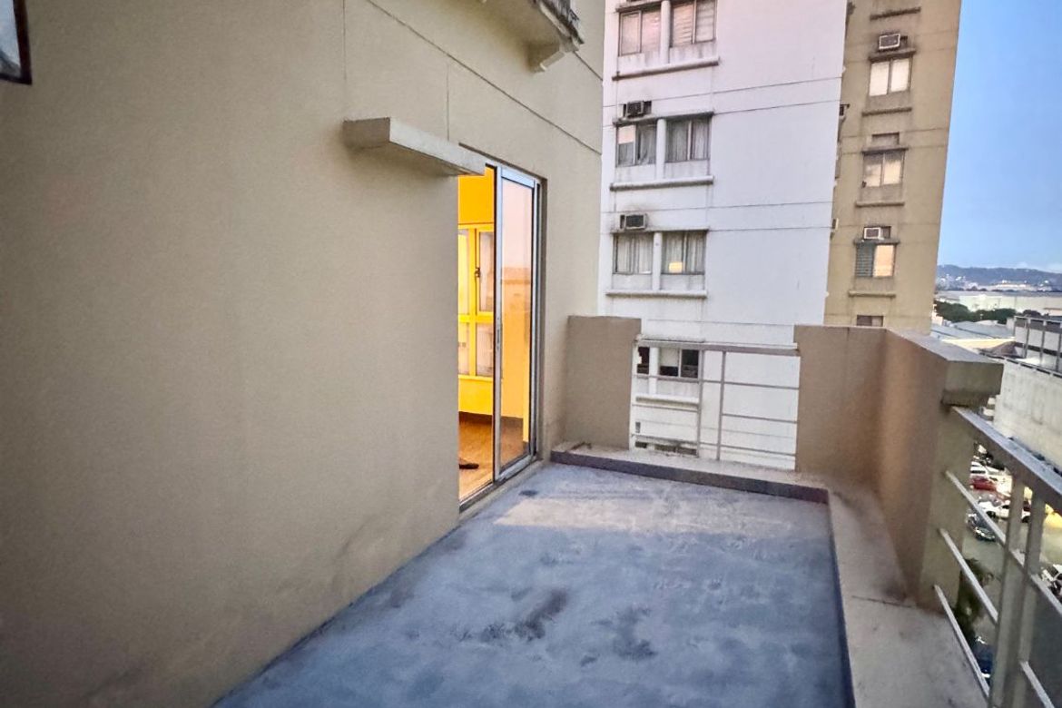 2 Bedroom Condo for Sale in Marquinton Residences, Santo Niño, Marikina, Metro Manila – photo 5