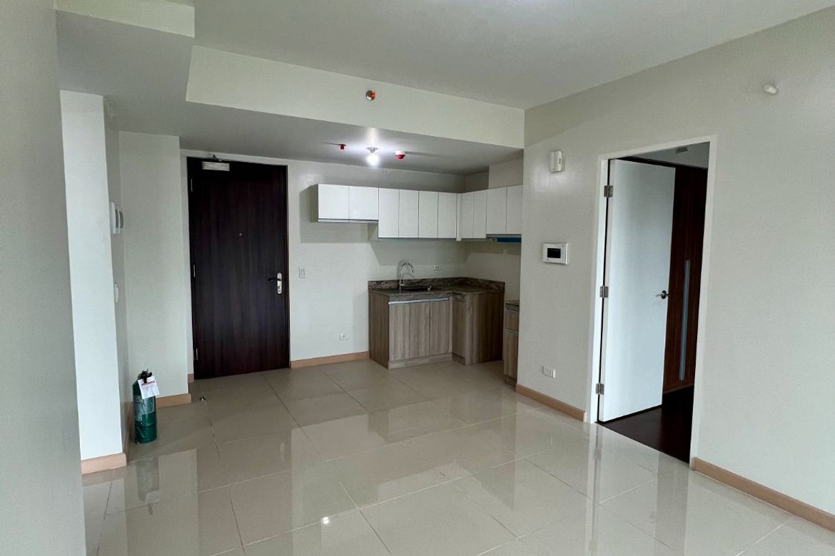 2 Bedroom Condo for Sale in Mi Casa, Barangay 76, Pasay, Metro Manila near LRT-1 EDSA – photo 2