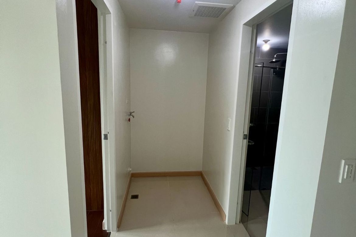 2 Bedroom Condo for Sale in Mi Casa, Barangay 76, Pasay, Metro Manila near LRT-1 EDSA – photo 5
