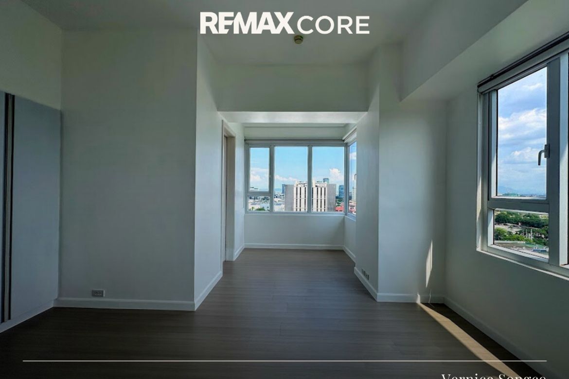 2 Bedroom Condo for Sale in New Alabang Village, Muntinlupa, Metro Manila – photo 2