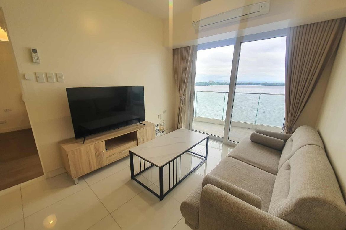 2 Bedroom Condo for Sale in Oak Harbor Residences, Don Bosco, Parañaque, Metro Manila
