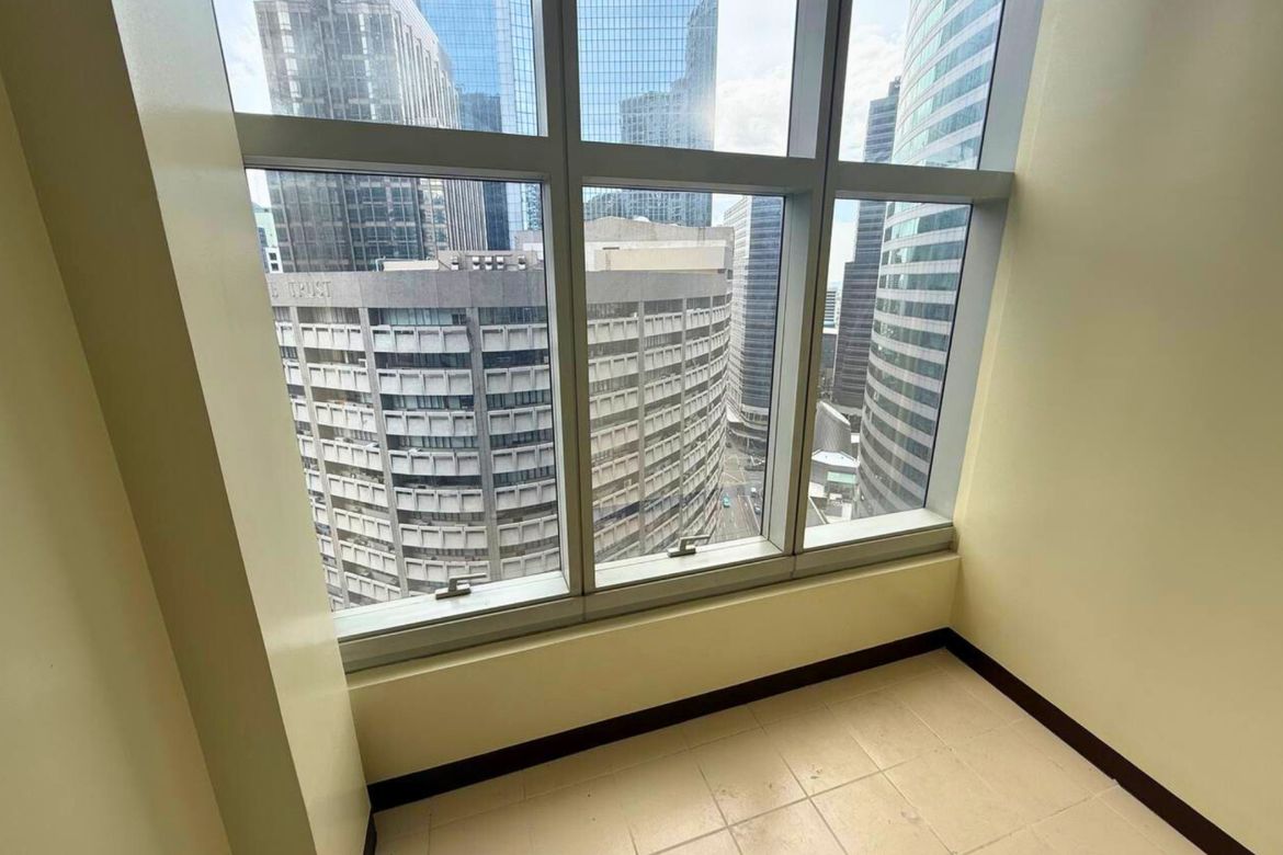 2 Bedroom Condo for Sale in One Central, Bel-Air, Makati City – photo 8