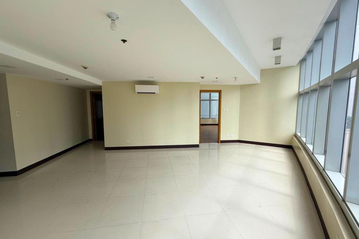 2 Bedroom Condo for Sale in One Central, Bel-Air, Makati City – photo 15