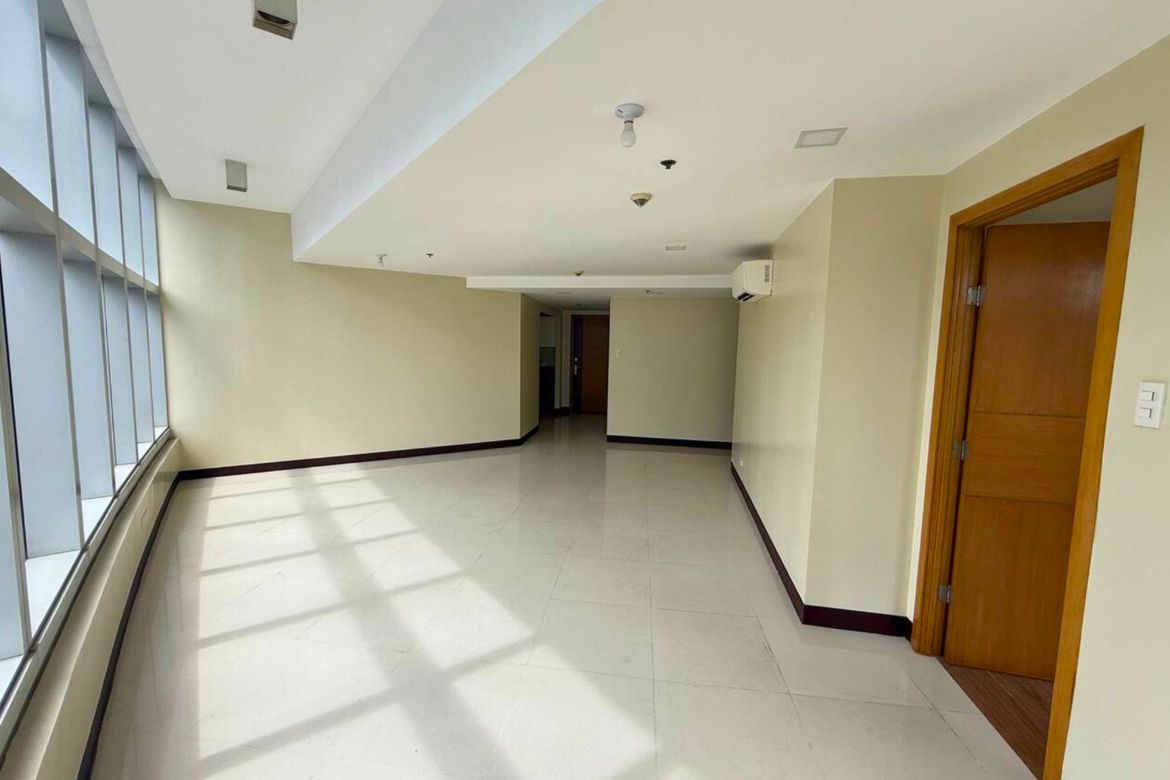 2 Bedroom Condo for Sale in One Central, Bel-Air, Makati City – photo 16