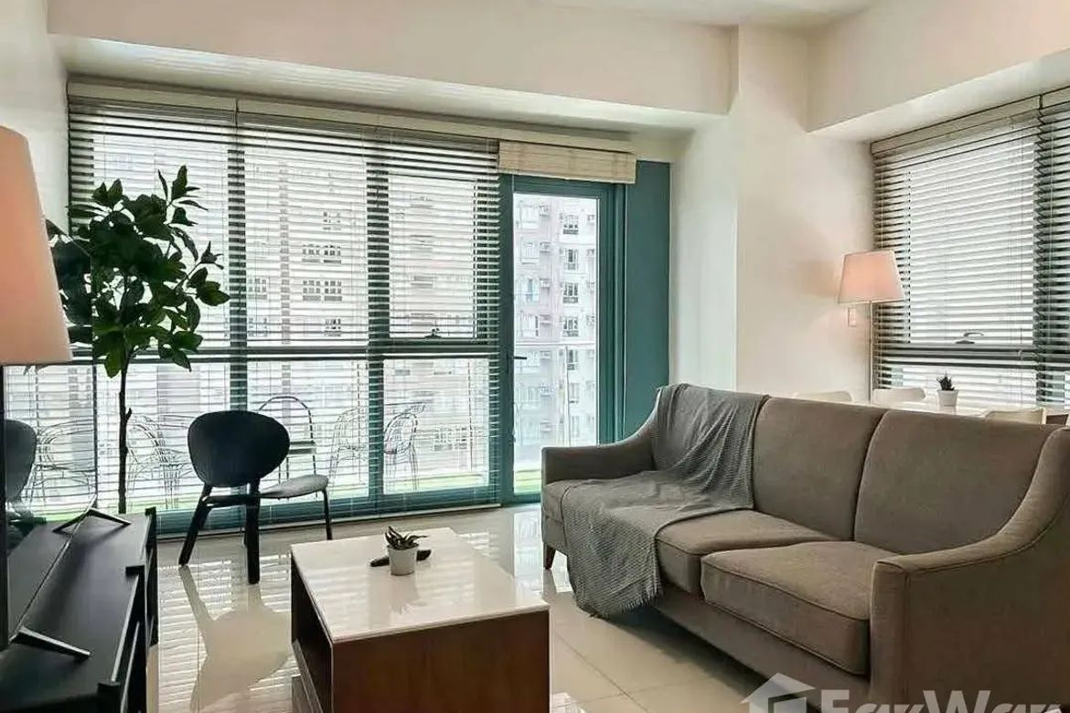 2 Bedroom Condo for Sale in One|NEO, BGC, Taguig – photo 2