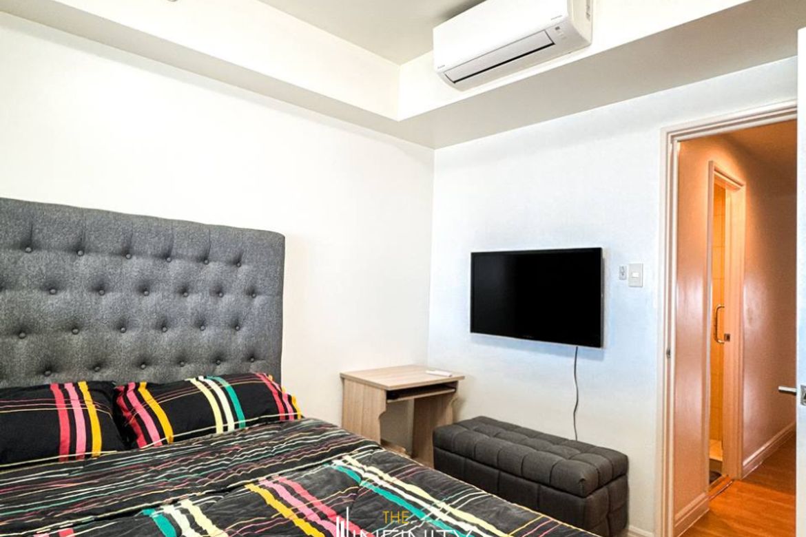 2 Bedroom Condo for Sale in One Rockwell, Rockwell, Makati, Metro Manila near MRT-3 Guadalupe