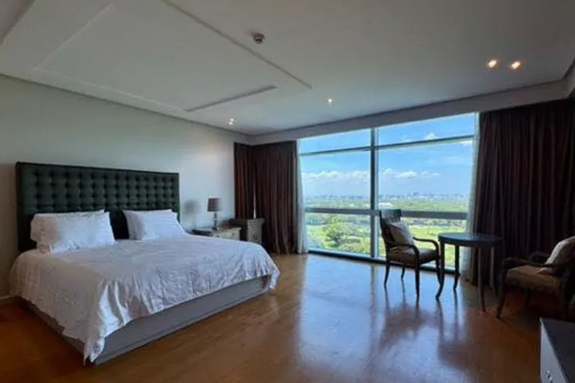2 Bedroom Condo for Sale in One Shangri-La Place, Wack-Wack Greenhills, Mandaluyong, Metro Manila near MRT-3 Shaw Boulevard – photo 4