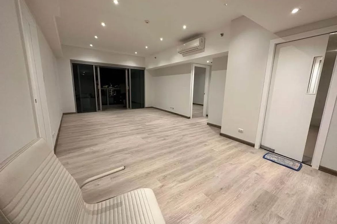 2 Bedroom Condo for Sale in One Shangri-La Place, Wack-Wack Greenhills, Mandaluyong, Metro Manila near MRT-3 Shaw Boulevard – photo 8