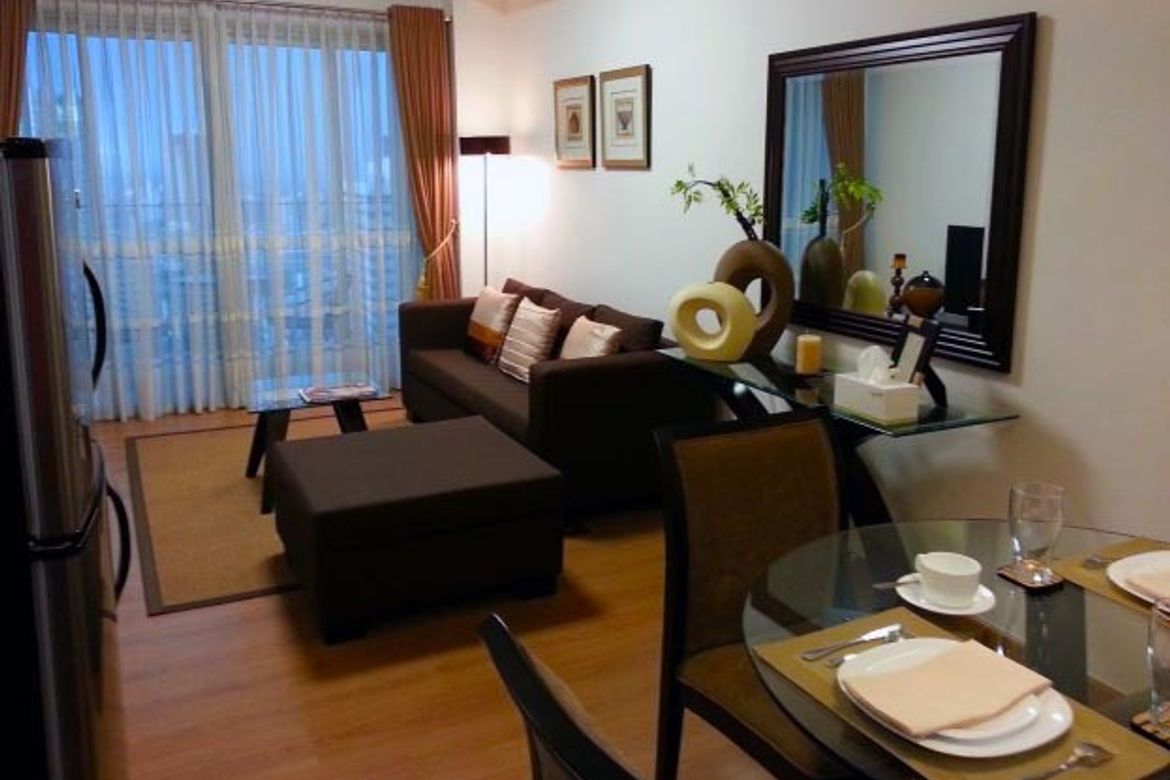 2 Bedroom Condo for Sale in One Shangri-La Place, Wack-Wack Greenhills, Mandaluyong, Metro Manila near MRT-3 Shaw Boulevard – photo 2