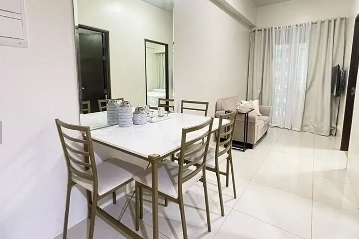 2 Bedroom Condo for Sale in One Shangri-La Place, Wack-Wack Greenhills, Mandaluyong, Metro Manila near MRT-3 Shaw Boulevard