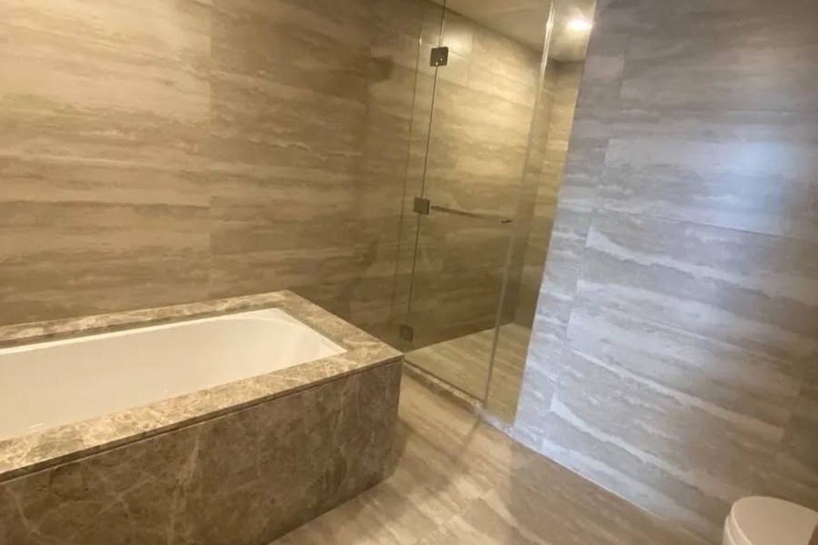 2 Bedroom Condo for Sale in One Shangri-La Place, Wack-Wack Greenhills, Mandaluyong, Metro Manila near MRT-3 Shaw Boulevard – photo 8