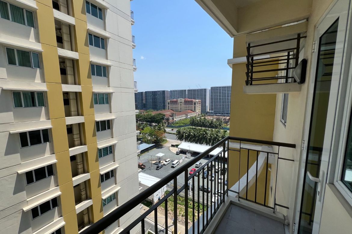 2 Bedroom Condo for Sale in Palm Beach West, Barangay 76, Pasay, Metro Manila near LRT-1 Libertad – photo 8
