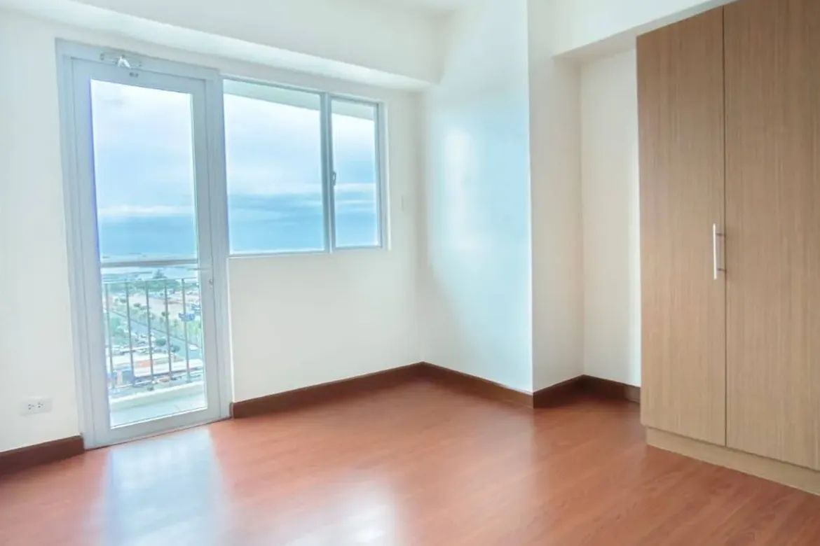 2 Bedroom Condo for Sale in Palm Beach West, Barangay 76, Pasay, Metro Manila near LRT-1 Libertad – photo 7
