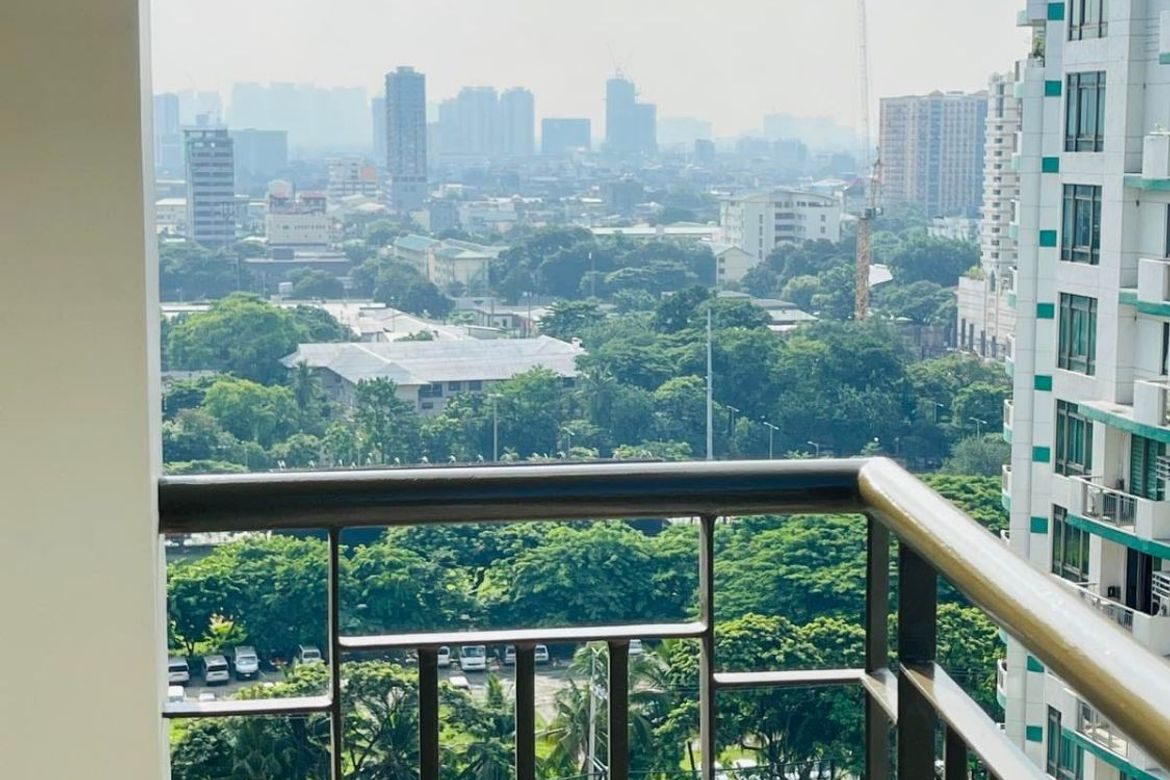 2 Bedroom Condo for Sale in Palm Beach West, Barangay 76, Pasay, Metro Manila near LRT-1 Libertad – photo 6