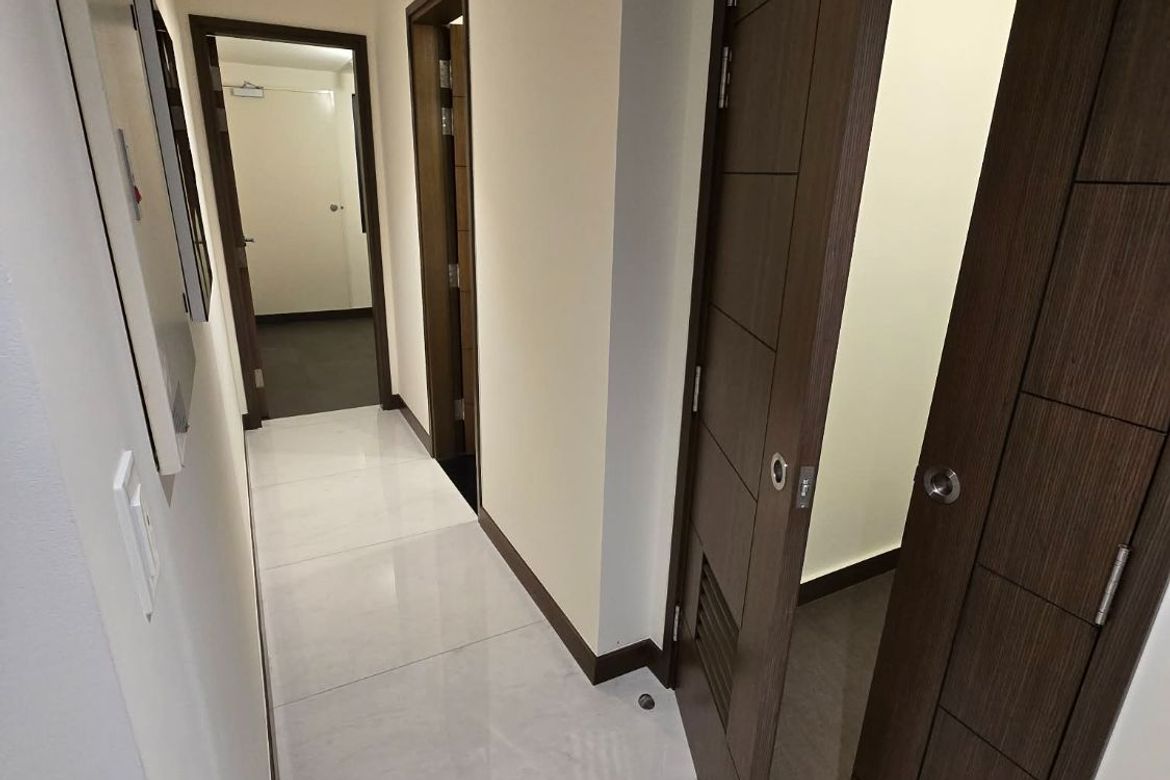 2 Bedroom Condo for Sale in Park Central Towers, Urdaneta, Makati City near MRT-3 Ayala – photo 6