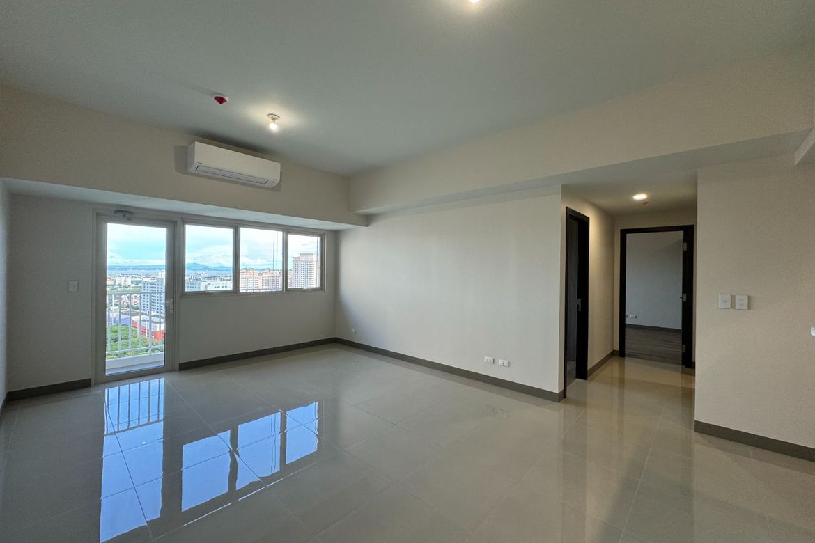 2 Bedroom Condo for Sale in Park McKinley West, BGC, Taguig