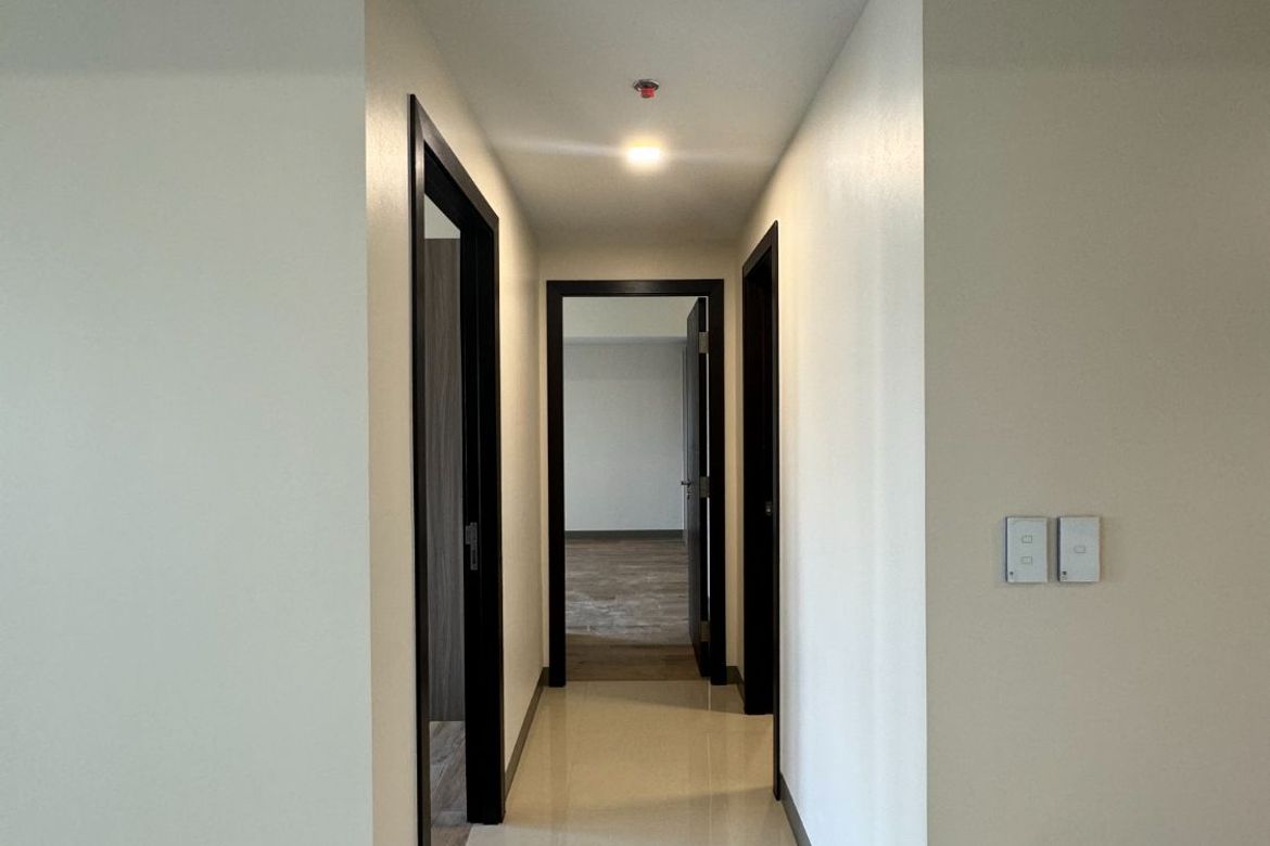 2 Bedroom Condo for Sale in Park McKinley West, BGC, Taguig – photo 5