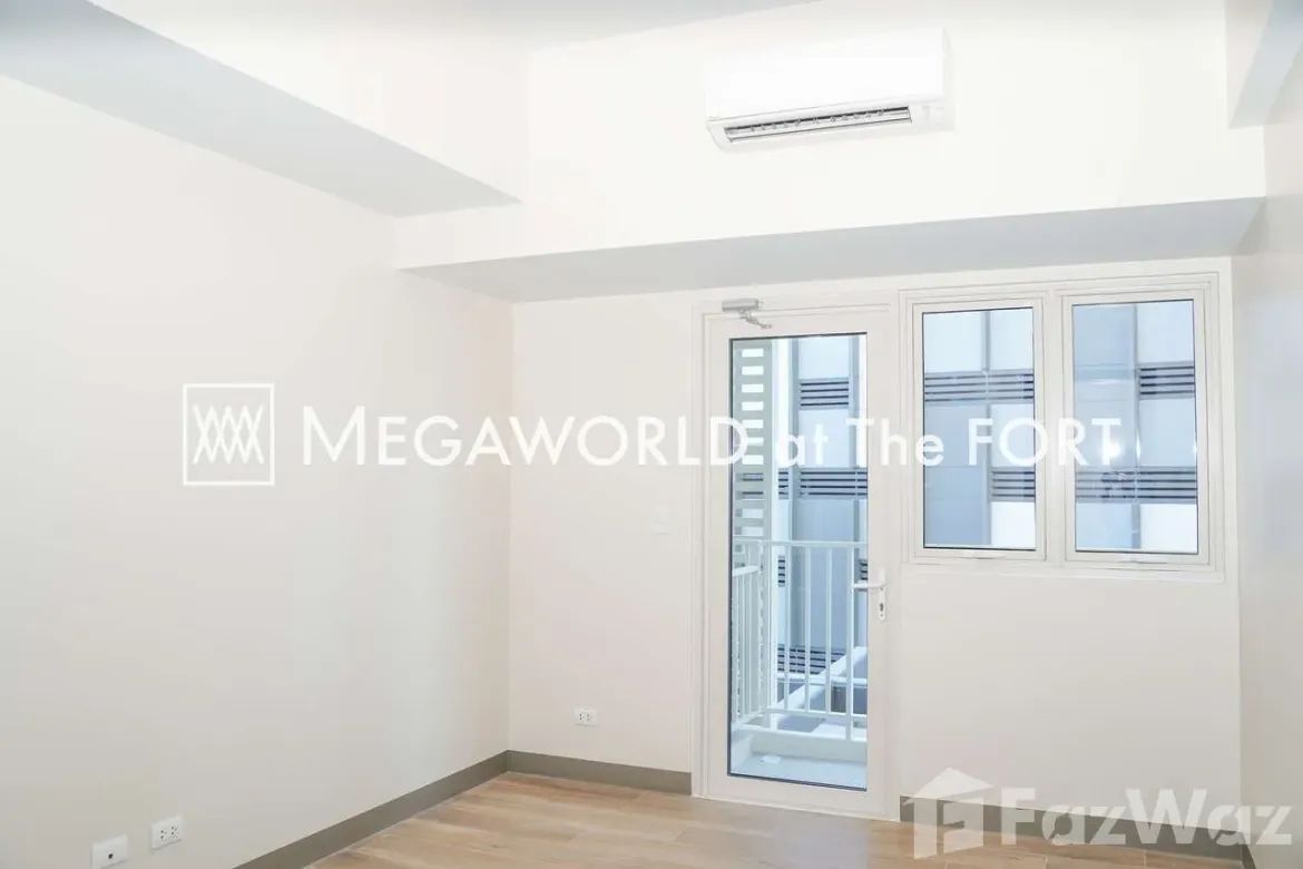 2 Bedroom Condo for Sale in Park McKinley West, BGC, Taguig