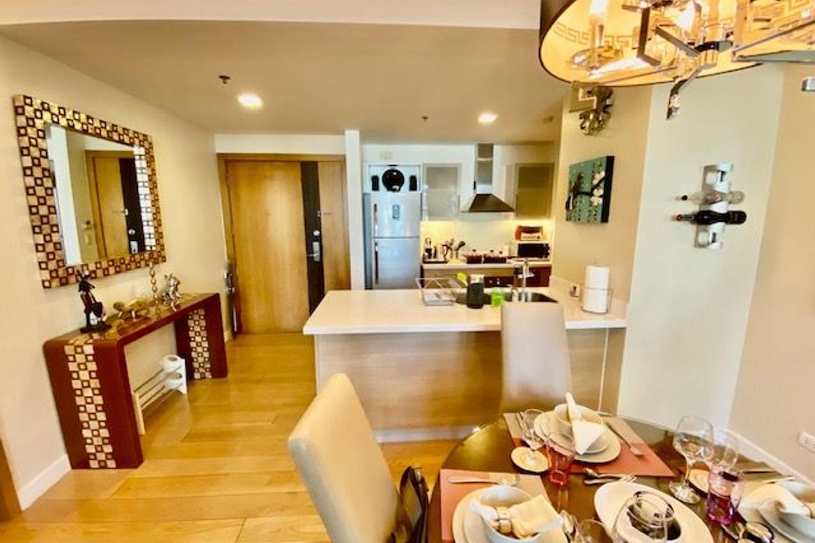2 Bedroom Condo for Sale in Park Terraces, San Lorenzo, Makati City near MRT-3 Ayala – photo 15
