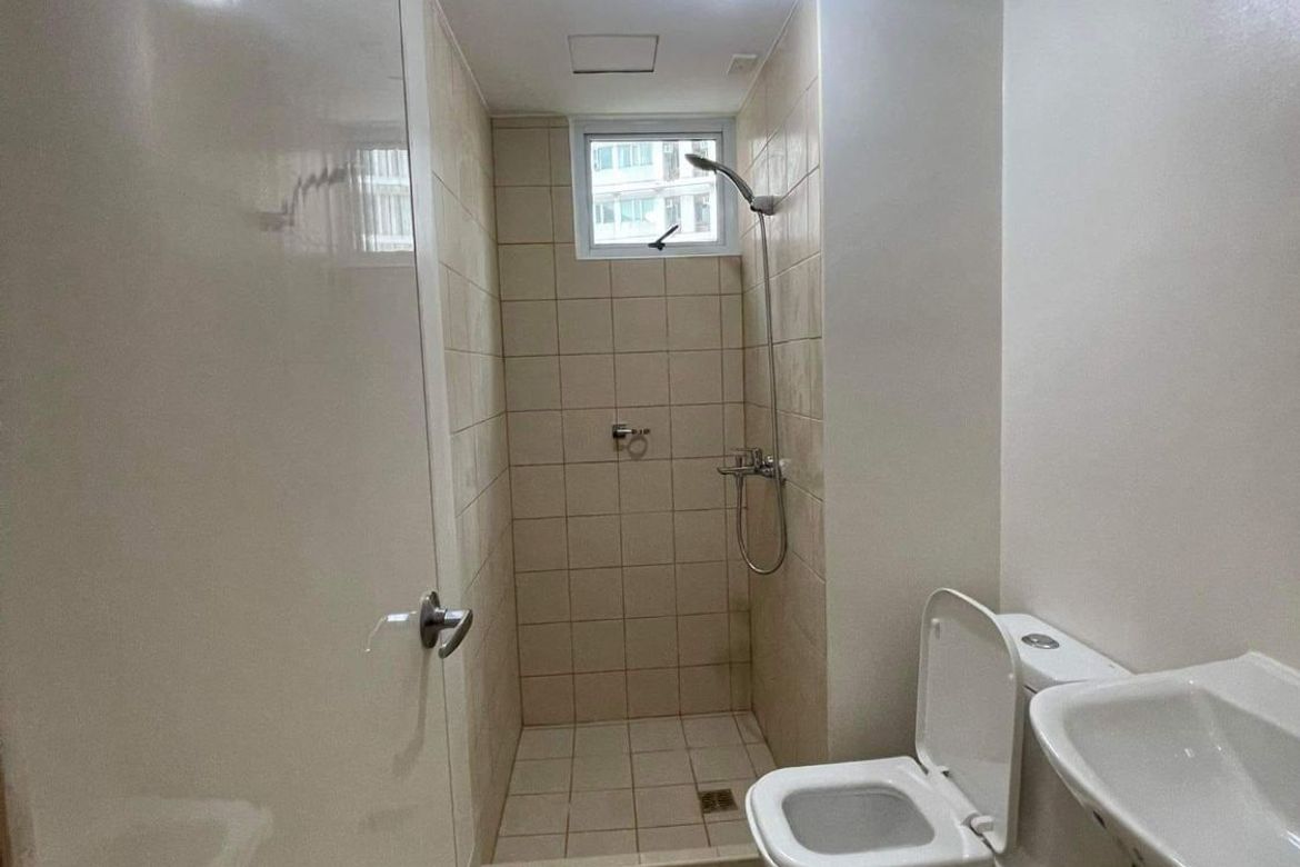 2 Bedroom Condo for Sale in Peninsula Garden Midtown Homes, Paco, Manila, Metro Manila – photo 8