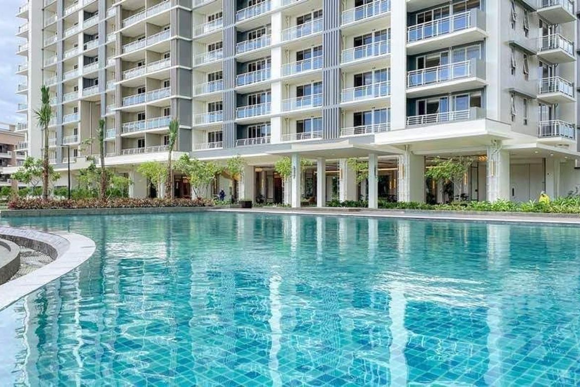 2 Bedroom Condo for Sale in Pinagsama, Taguig, Metro Manila