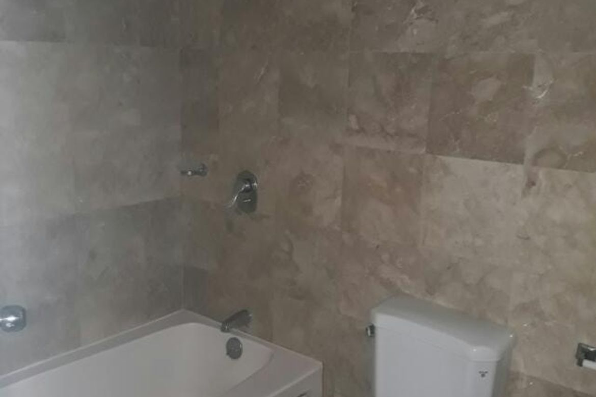 2 Bedroom Condo for Sale in Pio Del Pilar, Makati, Metro Manila – photo 5
