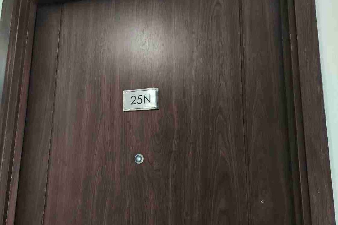 2 Bedroom Condo for Sale in Pioneer Woodlands, Barangka Ilaya, Mandaluyong, Metro Manila near MRT-3 Boni